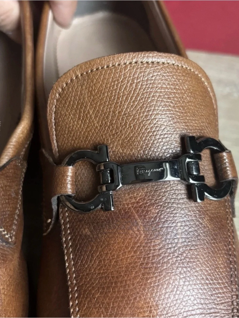 Salvatore Ferragamo REE 8 Brown Pebbled Calf Leather Dress Gancini Loafers Men'